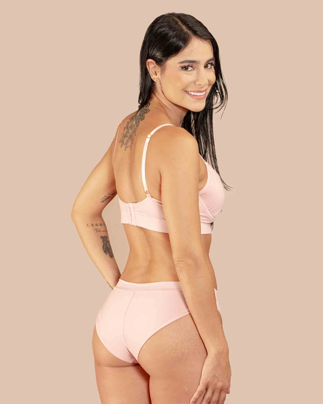 Conjunto Camellia Con Panty