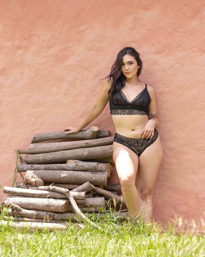 Bralette de Encaje tipo top con estructura - Maria